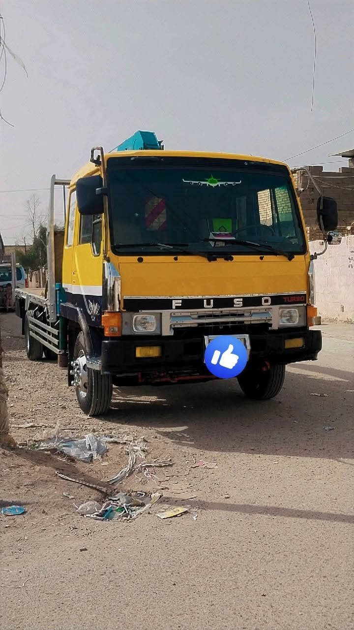 السلام عليكم فوسه كرين لبيع رقم بغداد كرين سوبر زت 3طن مكفول شاصي مكفول مكينه 16سوبر لا صرف ولابخار  كهربائيات جديده حداديه جديده***********
