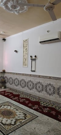 بيت للبيع زراعي سند 25  صالتين بي وحده كبيره وثانيه زغيره وغرف عدد ثني...