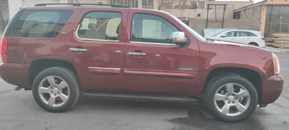 للبيع يوكن دنلي مصبوغه حزام بدون ايرباك حادث خفيف خلفي سياره جاهزه من كلشي محرك جديد كير جديد حداديه جديده تاير كيجات كهربائيات جاهزه من كلشي موديل 2008 سيارة تريها يخبل سعرها مناسب علق تم يوصلك خاص والشراي يجي ومارجعه للاتصال ***********
