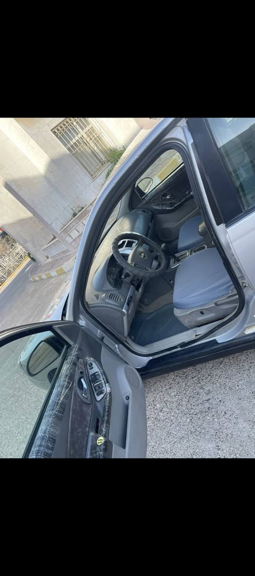 ​نوع السيارة: شيروليه ماليبو (Chevrolet Malibu).
الموديل: 2007.
​الرقم: أربيل (رقم شمالي).
​✨ تفاصيل السيارة:
​الفحص والتجيك: تعال وشوف السيارة وافحصها بنفسك، وخذها لأي فيتر يعجبك وتريده حتى تطمن وتتأكد منها.
​الكير والمحرك نظيفين وما بيهم شيء
​النواقص: نواقصها بسيطة جداً (مثل البيبان الخلفية حالياً ما تفتح، وشغلات خفيفة وسهلة الترتيب).
​📍 مكان السيارة:
​المحافظة: الموصل.
​المنطقة: حي السماح.
​💰 السعر والاستفسار:
​السعر: 46 ورقة وبها مجال للشراي الصامل.
​للمعاينة أو الاستفسار، يرجى المراسلة أو الاتصال مباشرة على الرقم:
📞 ***********
