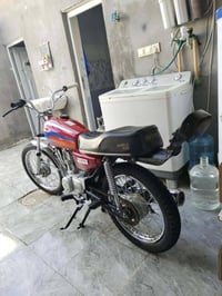 نامه ١٢٥ • تعمير جديد • بطلة