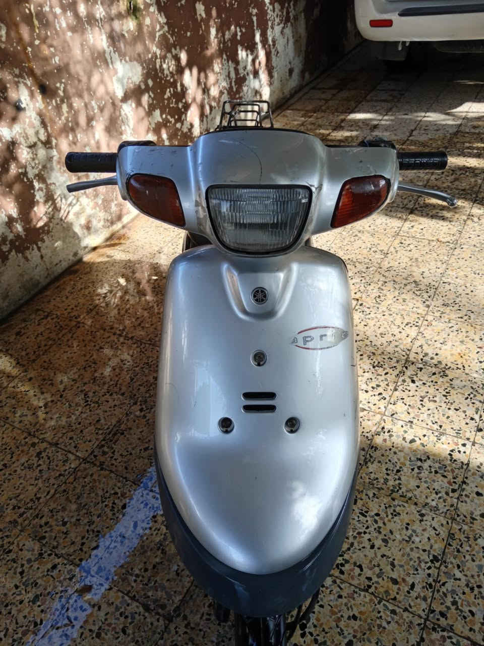 بوتين دبل سكريته محرك شرط مامفتوح سلف وايرمنيه شغاله
ونه مابي شرط السعر٢٩٠ بي مجال بصيط شراي تصل 
***********
