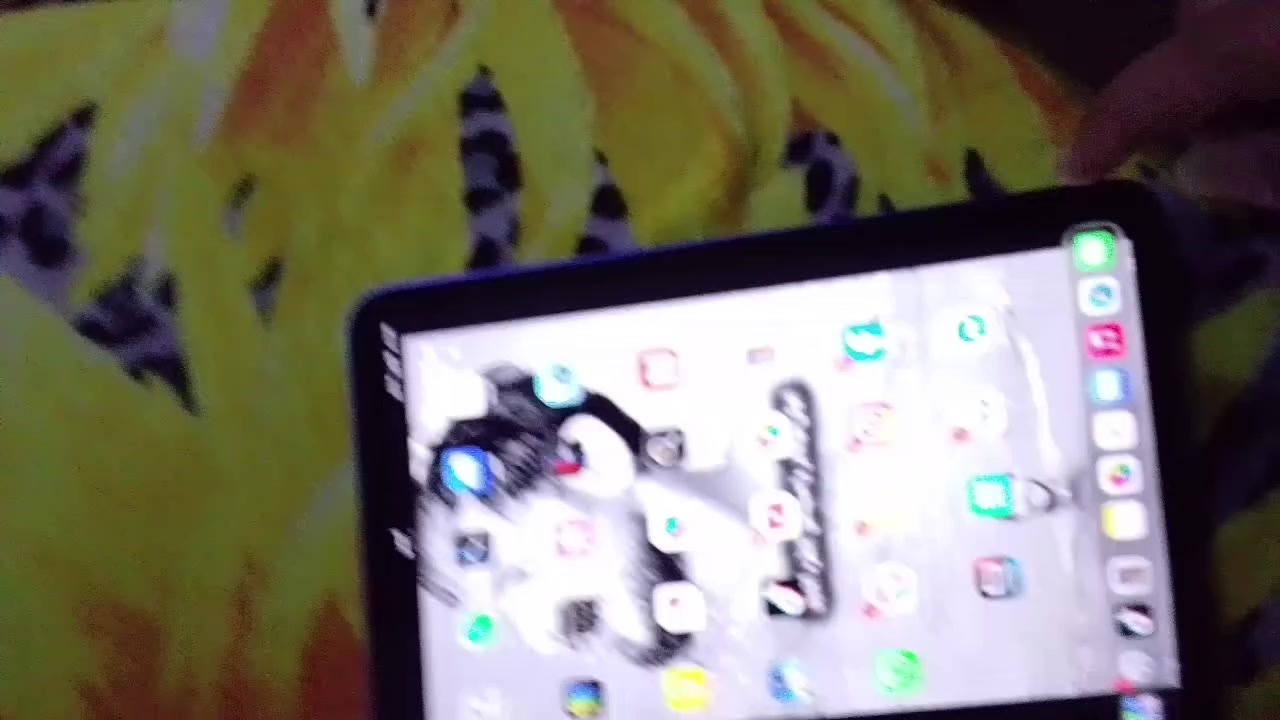 سلام عليكم  ايباد 10  جيل العاشر  جهاز أخو جديد نموضج A اذكره 64. إصدار 26.3 جهاز ضمان يومين تخذه تفحصه جيكه اي خلل. بل جهاز ترجعه  350 الف  رقمي *********** بدون وتساب
