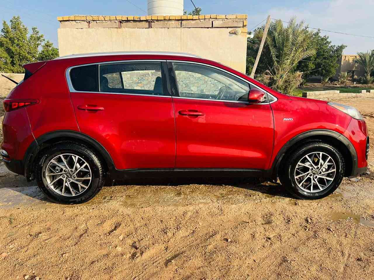 سلام عليكم سبورتج ١٩ سياره جديده عله وضع الشركه ضرر قبق جنطه وبارد بصيط بجملغ بدون اربك شرط واباقي مكفول ليت زنون تخم تاير جديد مكينه ٢٤٠٠ مامفتوح شرط ويل كروم شاشه كامره فور ويل مشيه ١٥٠ كيلو متر مو ميل سياره مال جناي بالعافيه عل يخذه سعر مناسب ١٤٤ وبيه مجال ترهم مروس بقل سعر منه *********** مكان سماوه
