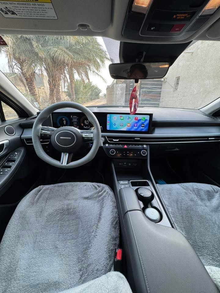 السلام عليكم
سوناتا 2025 للبيع فقط…
شهداء- مثنى وكاله عامه بسم المشتري

سياره بصمه

فول حساسات

نقطه عمياة

تحكم وضعيات قياده

اوتو هولد

تحكم ستيرن جهتين

قيادة ذاتيه

سايد بريك كهرباء.

تحكم تبريد لمس

حساس تضليل مراة وسطيه

كشافات

عدادات الكتروني

سستم سماعات 12…

السعر193 بيها مجال
*********** وانساب فقط
