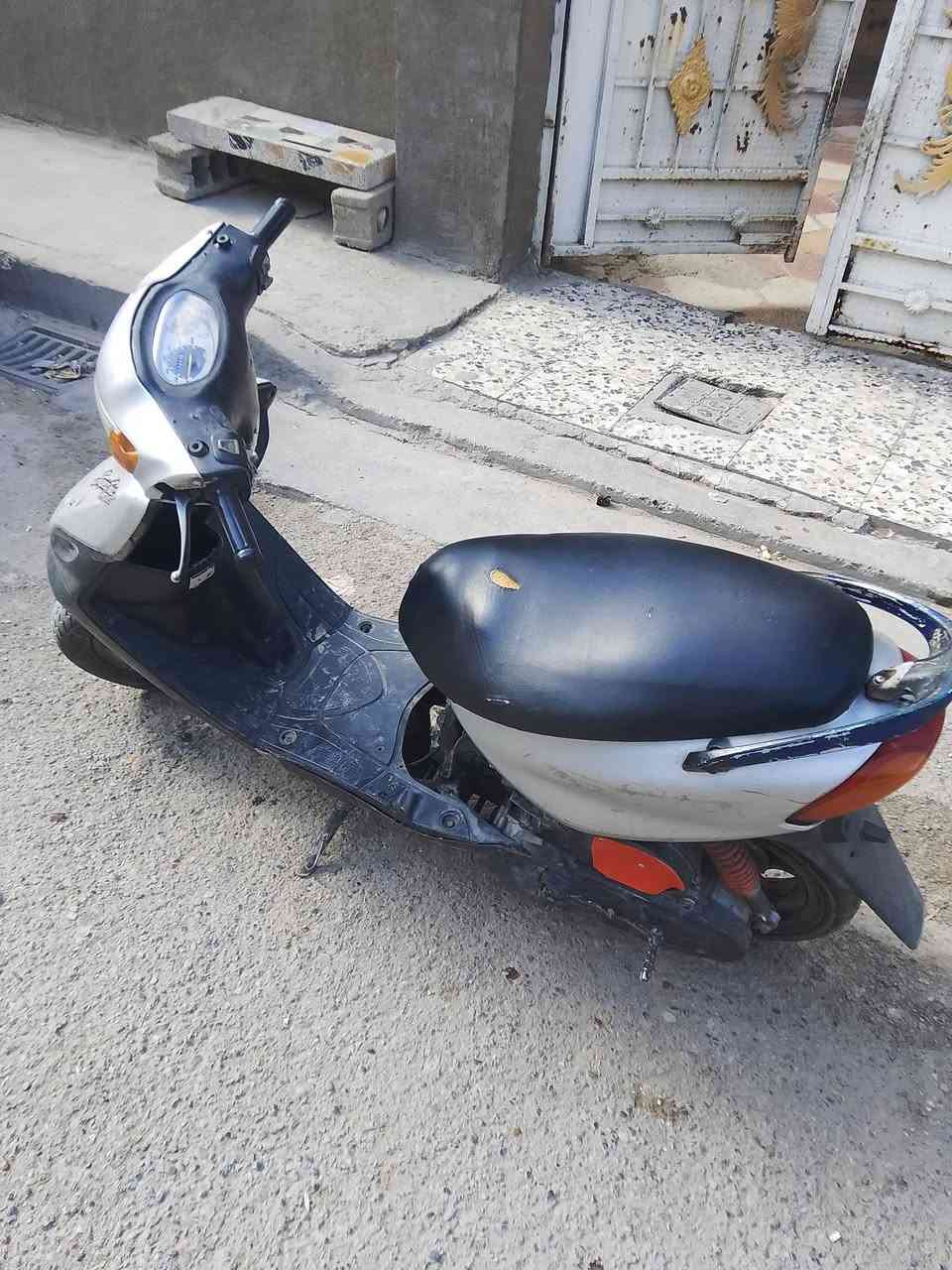 سلام عليكم دراجه للبيع ماكس خير من لله نظيفه شغاله لسعر250بيه مجال مكان بغدادلعبيدي  ***********
