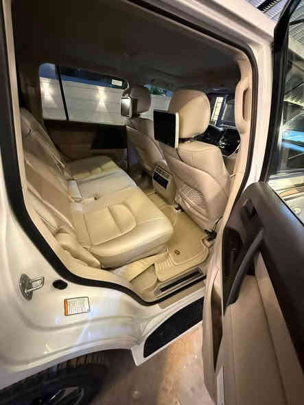 21 ماشيه 96 ألف رقم أربيل بيه قطعتين صبغ السعر 480 مكانه بغداد ***********
