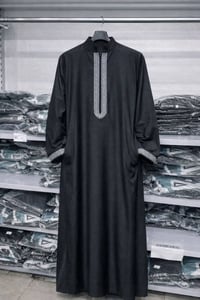 ملابس • اسأل • عرض