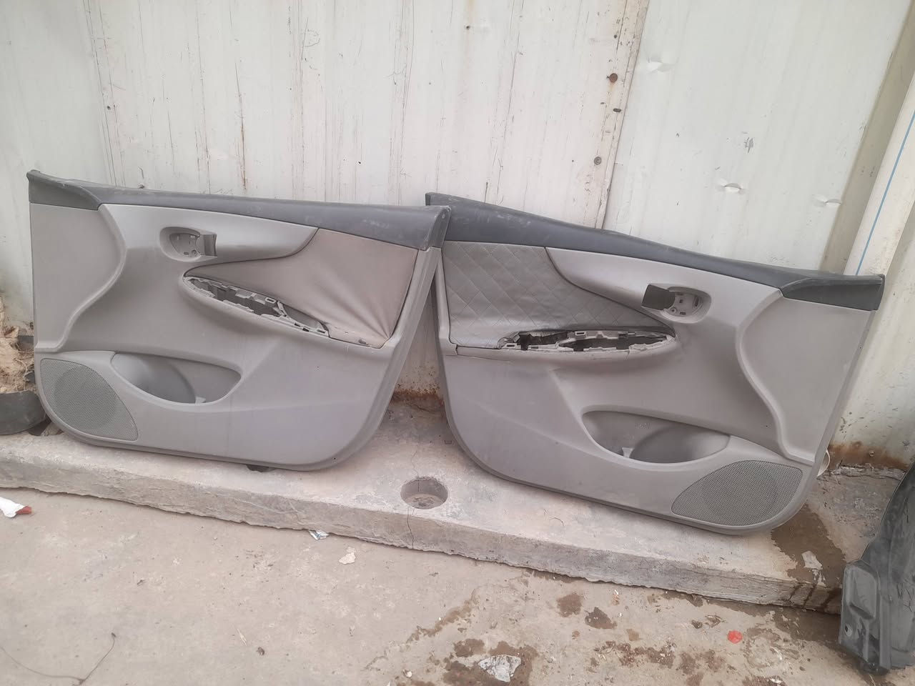 سلام وعليكم غراض كورلا ابطاين بيبان اربعه السعر ٥٠ الف وبيه مجال قواعد مال رقم اصلي السعر ١٠ ابطانه مال كشنات السعر ١٠  *********** العن
