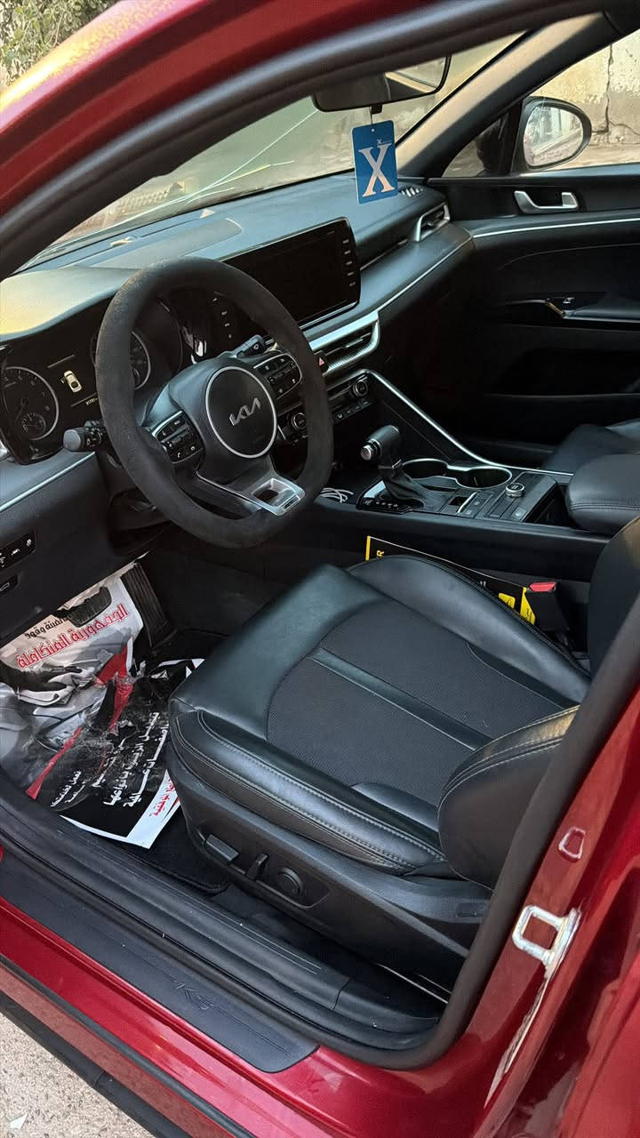 كي فايف مديل ٢٠٢٣ فول ما عده الفتحه جيتي لاين  وارد امريكي ضرره كما موضح بصوره مكينه وكير كفاله حداده ١٠٠\١٠٠
ما مرقمه تترقم جميع المحافظات 
مكاني البصره 
سعر ١٣٠ 
***********
