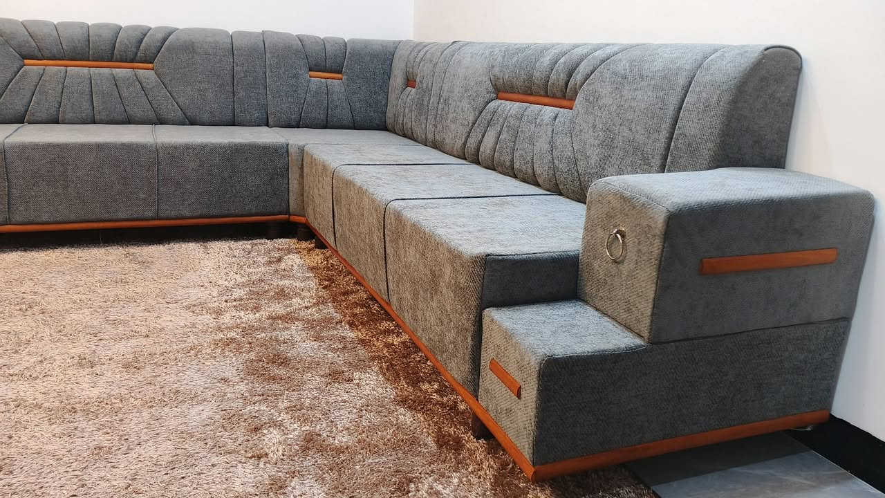 مفاجأة كبرى ♡ ويانه وبس الفتره محدوده  ديوانات ذات تصميم تركي شغل عراقي ضمان سفنج هايكستر عراقي ضغط عالي ضمان 6سنوات خشب 18مليم جام انج  ونص عراقي ضمان 10سنوات بأسعار منافسة وخيالية💫  خدمة توصيل 🚛الى باب البيت🏠 وسعر💫 التوصيل مجاني ديوان بموديلات تركية بطول 7.50 بسعر💫 مناسب جداَ جدا400 ألف د.ع  مع هدية كوشة عدد 4  نعمل💫 حسب القياسات الخاصة سعر المتر 70 ألف فقط فقط 
للحجز والاستفسار الرجاء الاتصال على الارقام التالية📞
***********مهند،،
***********مهند واتساب فايبر 
***********مهند،١
