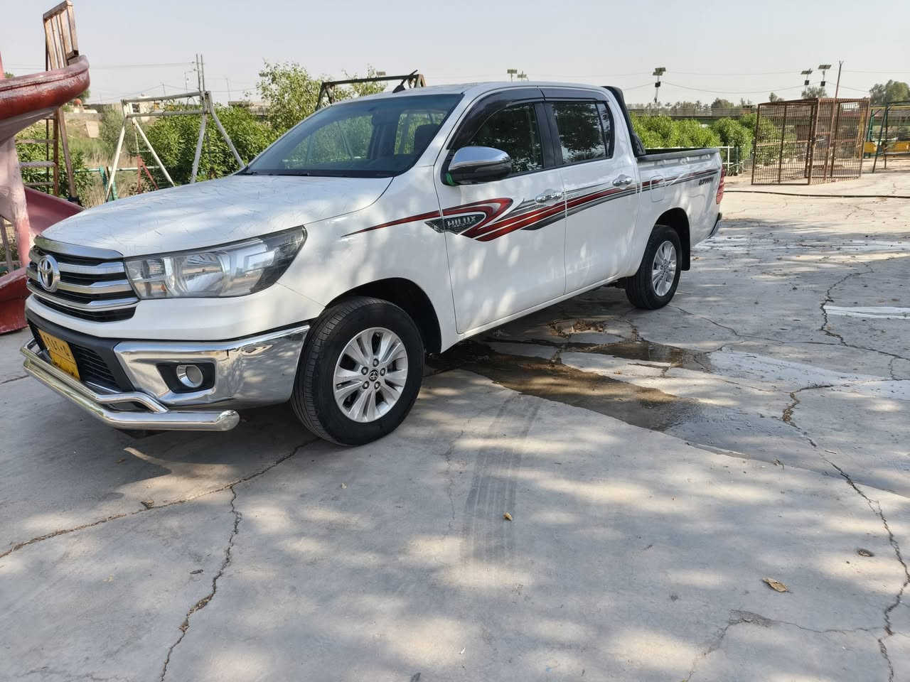 سلام عليكم للبيع هايلوكس مديل22 سياره مكفوله كفاله عامه كير اوتماتيك تبريد قطعتين وتبريد كشنات سياره بصمه فول المري شفط ماشيه بس 80 رقم اربيل العنون بغداد‏‪***********‬‏
