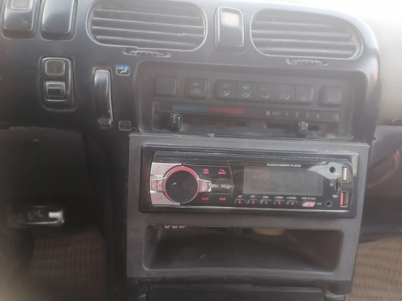 سيارة مازدا فاصوليا 1996 اوتماتيك 
كير ومكينة كورلا 1600 ، باتري جديد 
 📍موجودة بالديوانية ، رقم كربلاء الماني
🪪 سنوية بأسمي ، مداور ثاني يوم 
💵 سعر 30$ وبيها مجال 
 *********** ☎️
