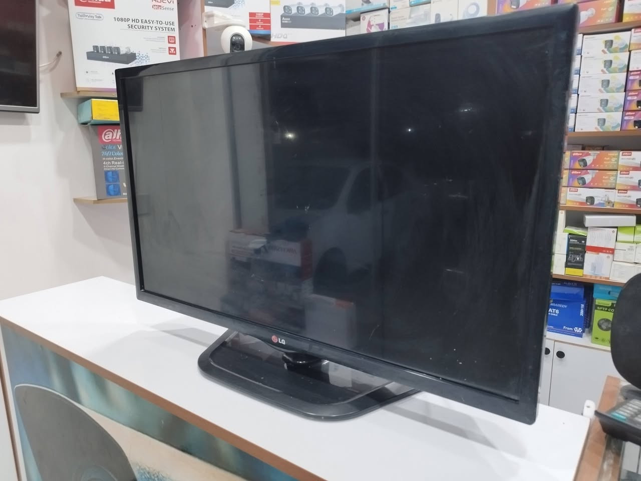 بلازمة للبيع نوع LG  الاصلي الكورية 
حجم 32 
اي استفسار ***********

العنوان كربلاء شارع الامن الداخلي قرب سيد محمد الموسوي
