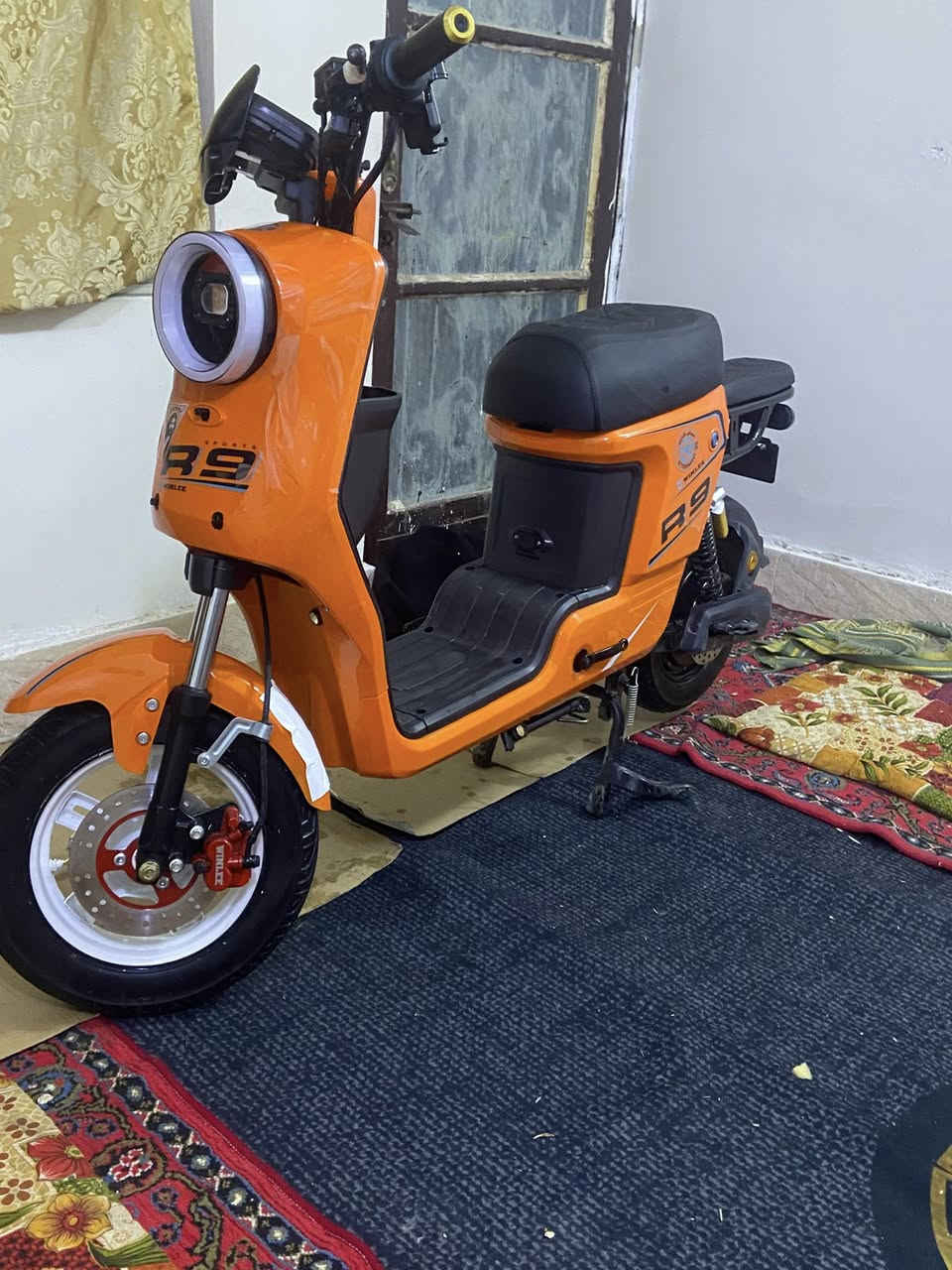 سلام عليكم 

بيع R9   موديل 2026

نضيف كلش ماخذه جديد 

بصمه وحده 

مسويج واحد 

كارت ثنين فقط 

مكاني كركوك دوميز ملعب الخماسي

شاري تعال خاص موشراي لادوخني وضل تلح بالخاص رجاءً! 

للتواصل ***********
