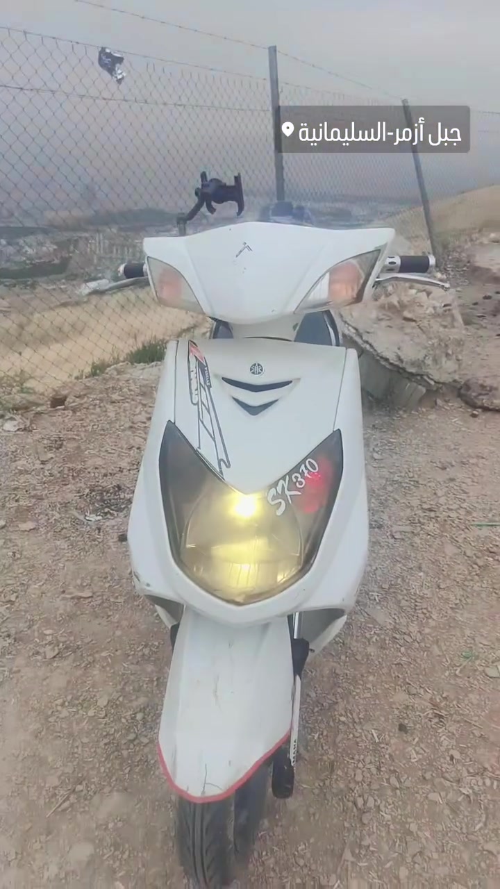 السلام عليكم
سكنس فحل نوزل 58 
كله جديد بيها من تاير لتاير 
تجفيت جديد كله جديد 
مراوس ماكس عدله وبوليسي  عادي 
رقم ***********
