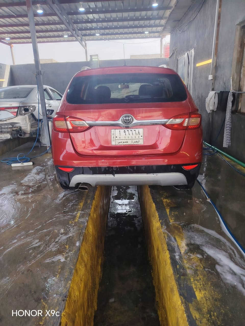 السلام عليكم..
للبيع بريلنس صيني امتياز ياباني 2014 رقم بصرة شرط التحويل 
فول مواصفات /فتحه بصمه حساسات /محرك متسوبيشي 1800 بالكارتون وكير كفاله 
السيارة مكفوله من الصبغ والضربه ماعذا دعجه باب الراكب..
سنوية لـ2029 /السعر 75 وبيها مجال
الاتصال عالرقم ***********
