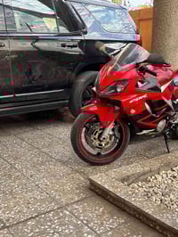 CBR F4i • 600 سي سي • سيدية بغداد