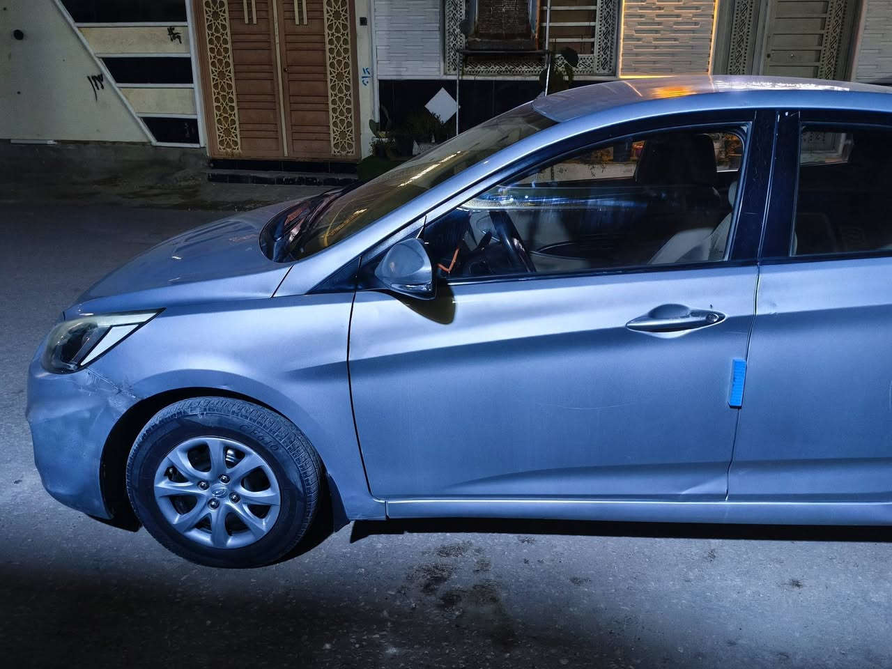 اكسنت 1600 خليجي بدون صبغ مقفولة فقط مكانات بارد بيه موجودة بلصورة  غيره ماكو رقمه كربلاء ومكان السيارة كربلاء بأسمنه السيارة 95 وبيه مجال للاتصال رقم الوالد *********** آسياا
اثير  ***********
