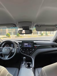 كامري • ١٥٠٠٠ ميل • بلا ايرباق