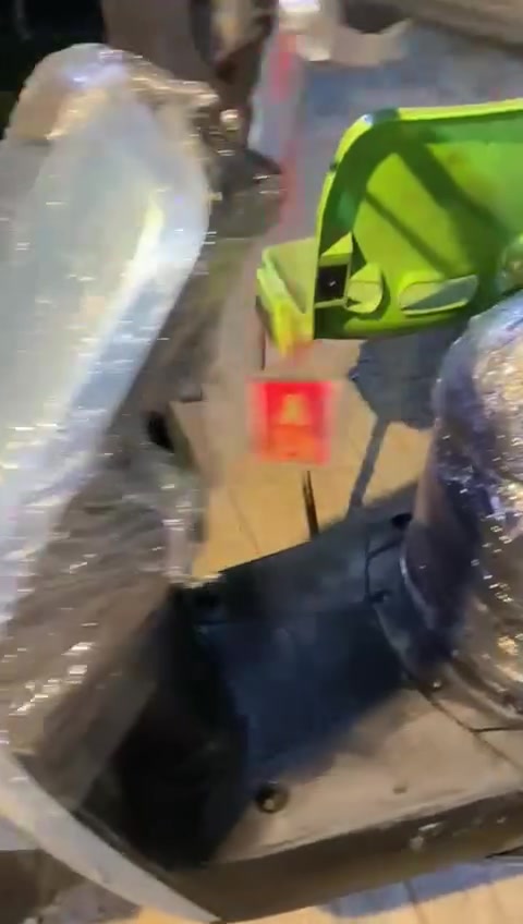 سلام عليكم بوليس كابريته 120 فول
دراجه مشي ونهضه خير من الله نصبته تخبل
كلها بلادي دراجه بيه زنون سعره ٢٥ الف اصلي ابو الفان عالي ناصي سلف بس و اشاير باتريه تعبان مره يطي مره ما يطي دراجه نضيفه ماعده كفرات (تجاريه) بلاديات مال حاويه مالاتهن دراجه سعره ٨٠٠ وبيه مجال
مكاني بصره قبله


**إذا كنت صاحب هذا الإعلان وتريد حذفه لأي سبب، رجاءا أرسل رسالة إلى الدعم الفني**
