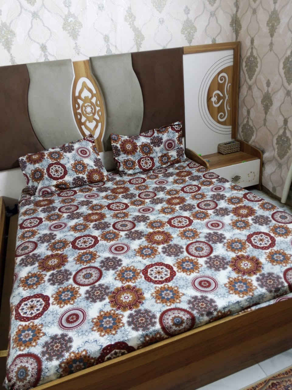 غرفه نوم للبيع نضيف كلش 7قطع سعرها 450 مكان بغداد الشعله 
776 728 6375


**إذا كنت صاحب هذا الإعلان وتريد حذفه لأي سبب، رجاءا أرسل رسالة إلى الدعم الفني**