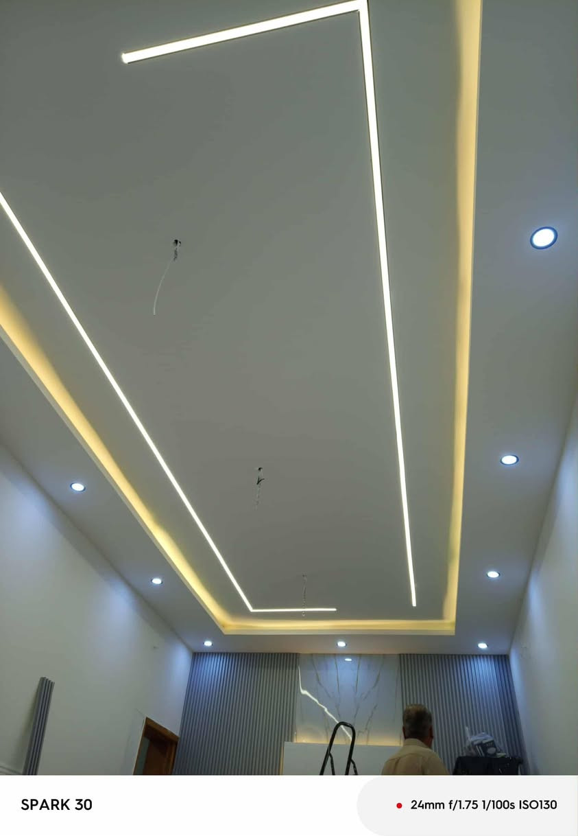 سلام عليكم
ديكورات مغربي 
سعار مناسبة جدن
واستلام مهندس 🦺
جبسن بورد ✅ 
سحبات ملكية ✅ 
ديكورات بلازمه 
بديل رخام بديل خشب 
 الاتصال على رقم***********
