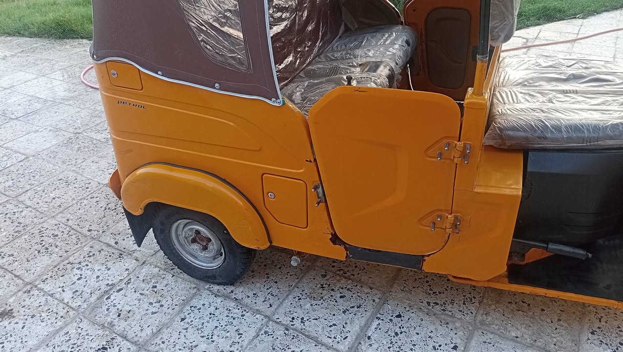 سلام عليكم شباب تكتك البيع موديل ٢١ الاستفسار ***********

