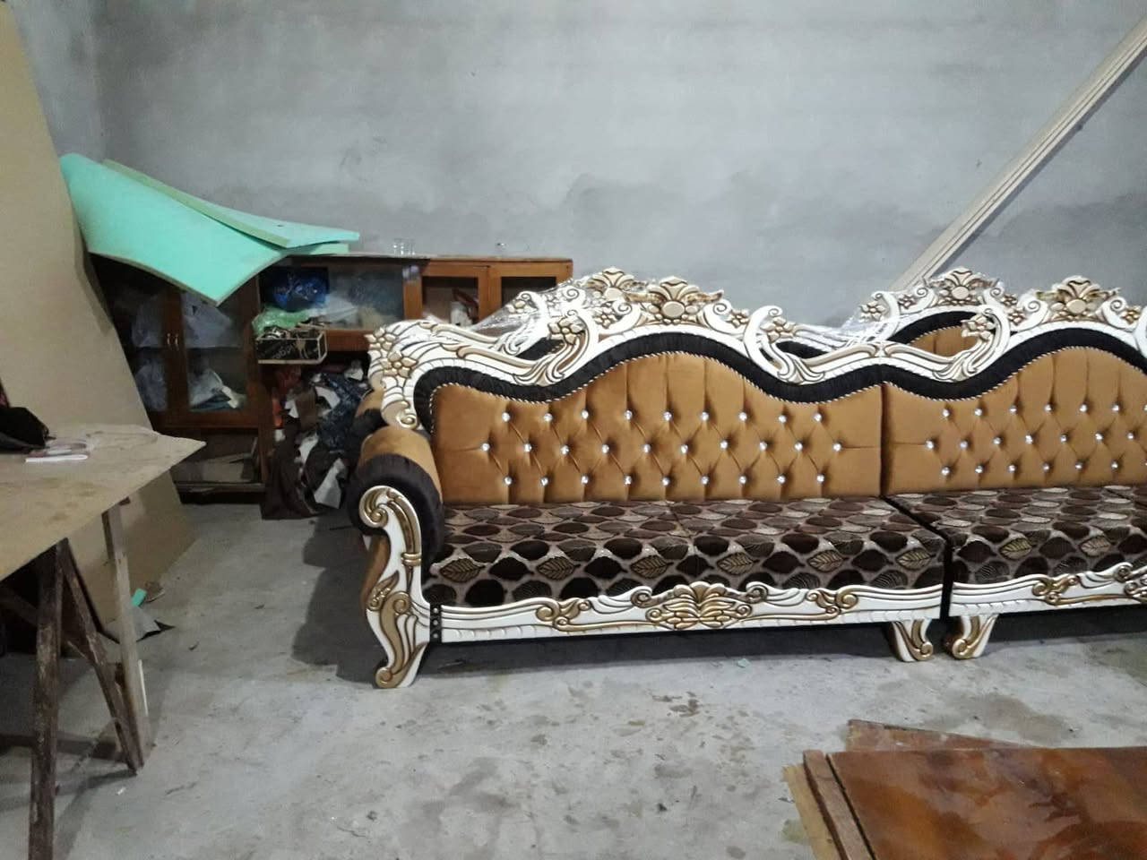 انواع التخومه ولدواوين شغل بس حطاطه امتار نشتغل كله بلاويد اسود وعل ظمان مكان تحرير الحولي ‏‪***********‬‏
