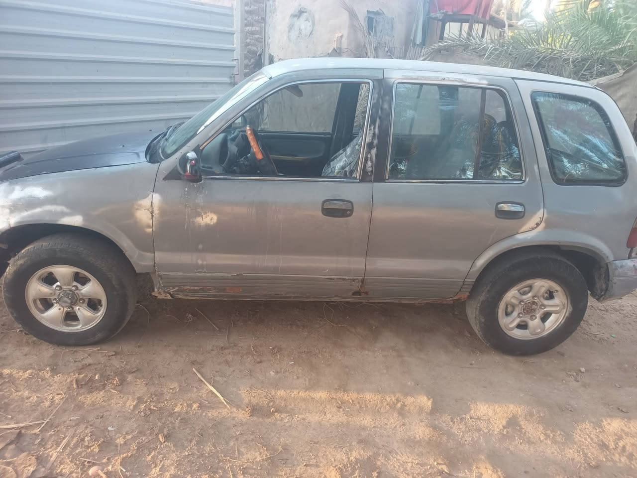 كية سبورتج محرك مفتوح بي خيط بخار كير عادي مكاني نجف ب 20ورقة وبية مجال ***********
