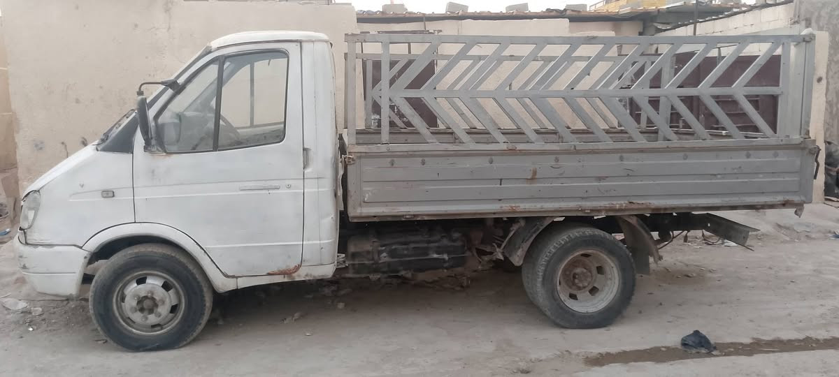 سلام عليكم سياره جاهزه خير من الله مصفره تحويل سعر 20ورقه وأبيها مجال مكاني بغداد الشعله ***********
