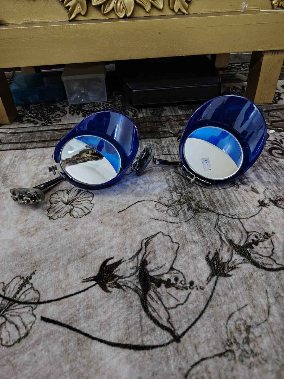 السلام عليكم من رخصت الادمن# للبيع كلمن وسعره الغراض كلهن اصليات #متواج خاص ***********
