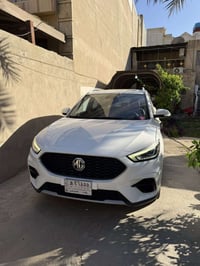 MG ZS 2020  سيارة كاملة مكملة اي نقص او مشكلة ما بيهة   مكان السيارة ب...