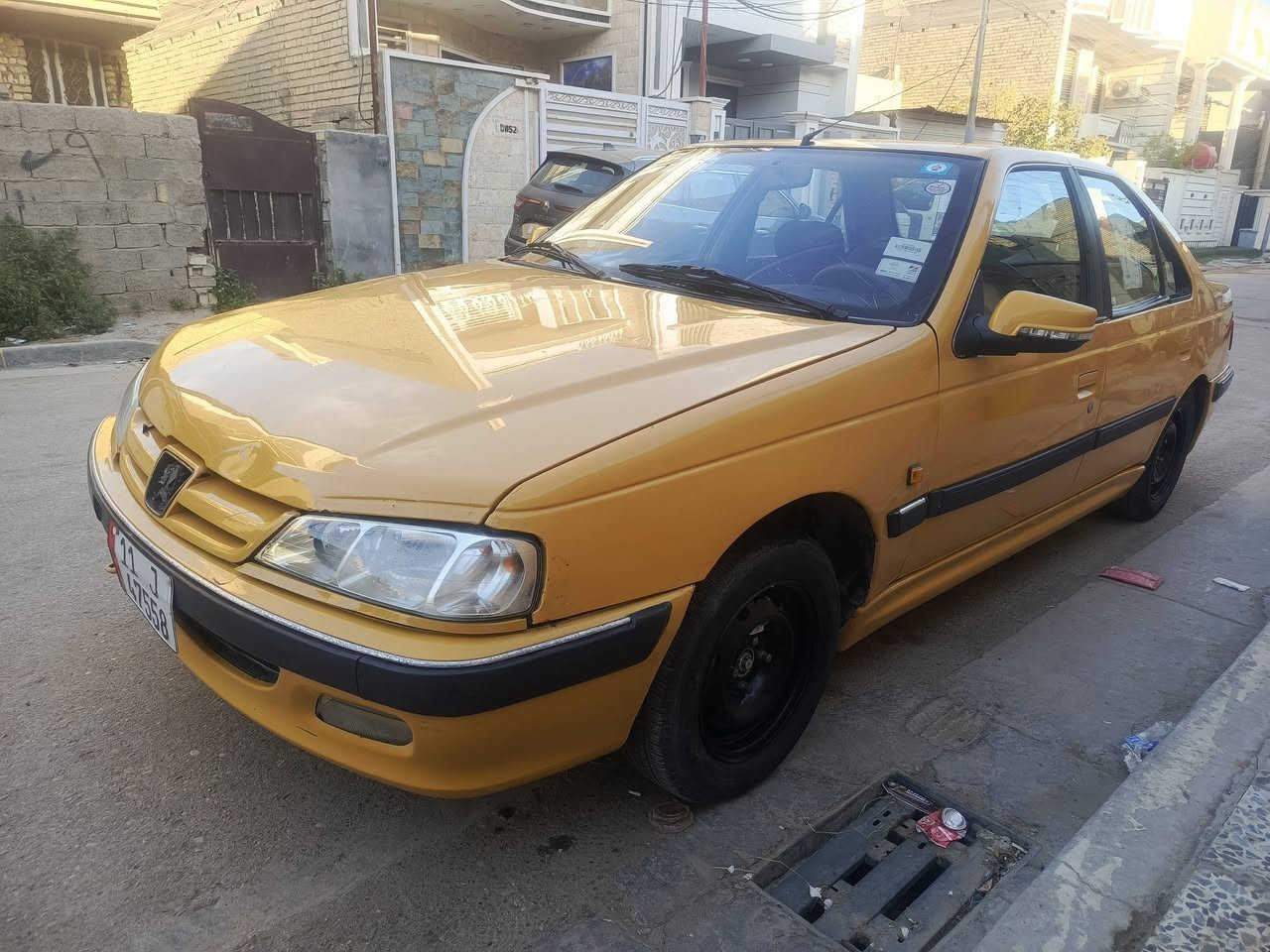 السلام عليكم من رخصه الادمن بيجو بارص 2015 للبيع او مراوس بأقل
كير مكينه مكفول تايرات صدر تبريد تمام بيها نقص حك ورقه اوكع من سعرها  بيها بس بنيد مبدل نفس اللون وخشم جاملغ اربع اصابع بارد رقم بغداد انكليزي جديد ابيع تحويل عقد مروري وتحويل  مصفره هيئه وغرامات سعرها  مكانها بغداد الدوره السعر 44 مجال بسيط للاستفسار اكثر الاتصال خط أو واتساب ***********
