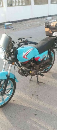 دراجه شاينك جديده ما متعوبه سعر مليون و350 رقمي 07807663264