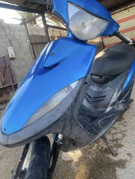 سلام عليكم ماكس عدلة دراجة بلادية كهربائيات شغالة 
دراجة بيها مكينه مال رمبة   ما مفتوحة مكفولة صوت نضوح تبخير دراجة سلف هندر  نكرة كامله مكمله يراد الها ترتيب بصيط  ستاند صفح وتعليك دراجة شلعة ومعدل تخبل 

كابريتر سلف بلادية 

بوشة49 دراجة تاخذة ترحملي عليها 

مكان بغداد دورة البعيثة 

سعر600 وبيها مجال  

تفاصيل خاص او واتساب ***********
