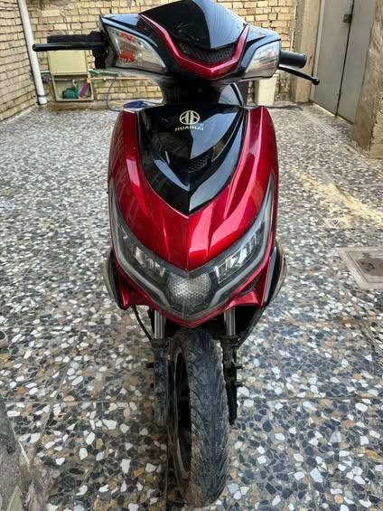 دراجه شحن سكنس محرك كهربائي 2000w عقل كبير
6 بطاريات دبل مسطره السرعه الحقيقي 95 حقيقي
نضام 3 سرع بيه كير رجوع للخلف بيه سماعه بلوتوث
لايت عالي ناصي ودبل اشاره المكان بغداد البلديات السعر 450 وبيه مجال الرقم ***********
