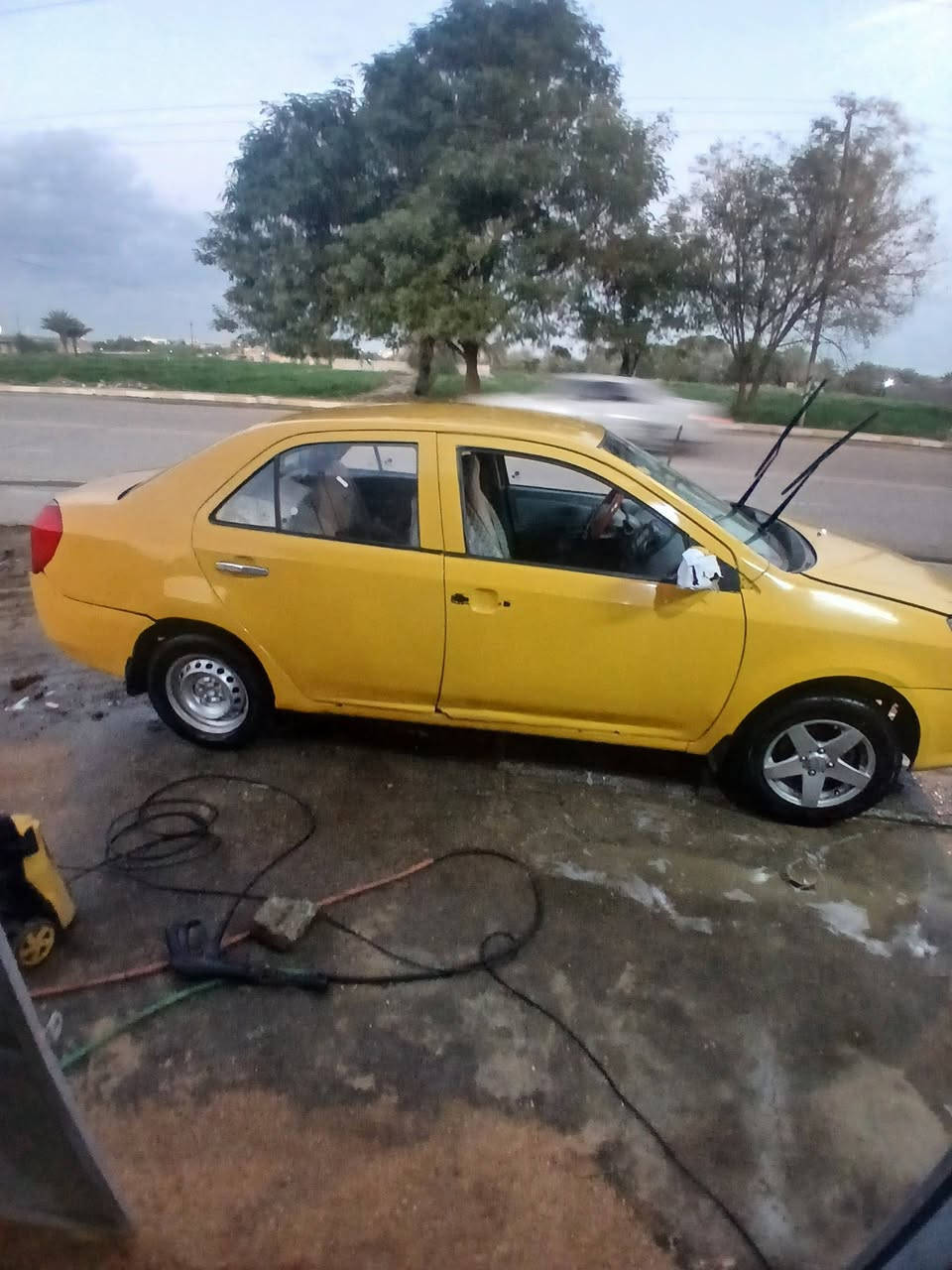 جيلي MK للبيع
الموديل :2010
المكان بابل سدة الهندية
السيارة خير من الله ترايك وين مايعجبك 
الصدر بالكامال جديد 
تخم تاير صار شهر شادة حته السبير نظيف 
كهربائيات 100/70
راعيها بالسكندرية رقمة موجود 
السعر 23 وبيها مجال بسيط 
***********
