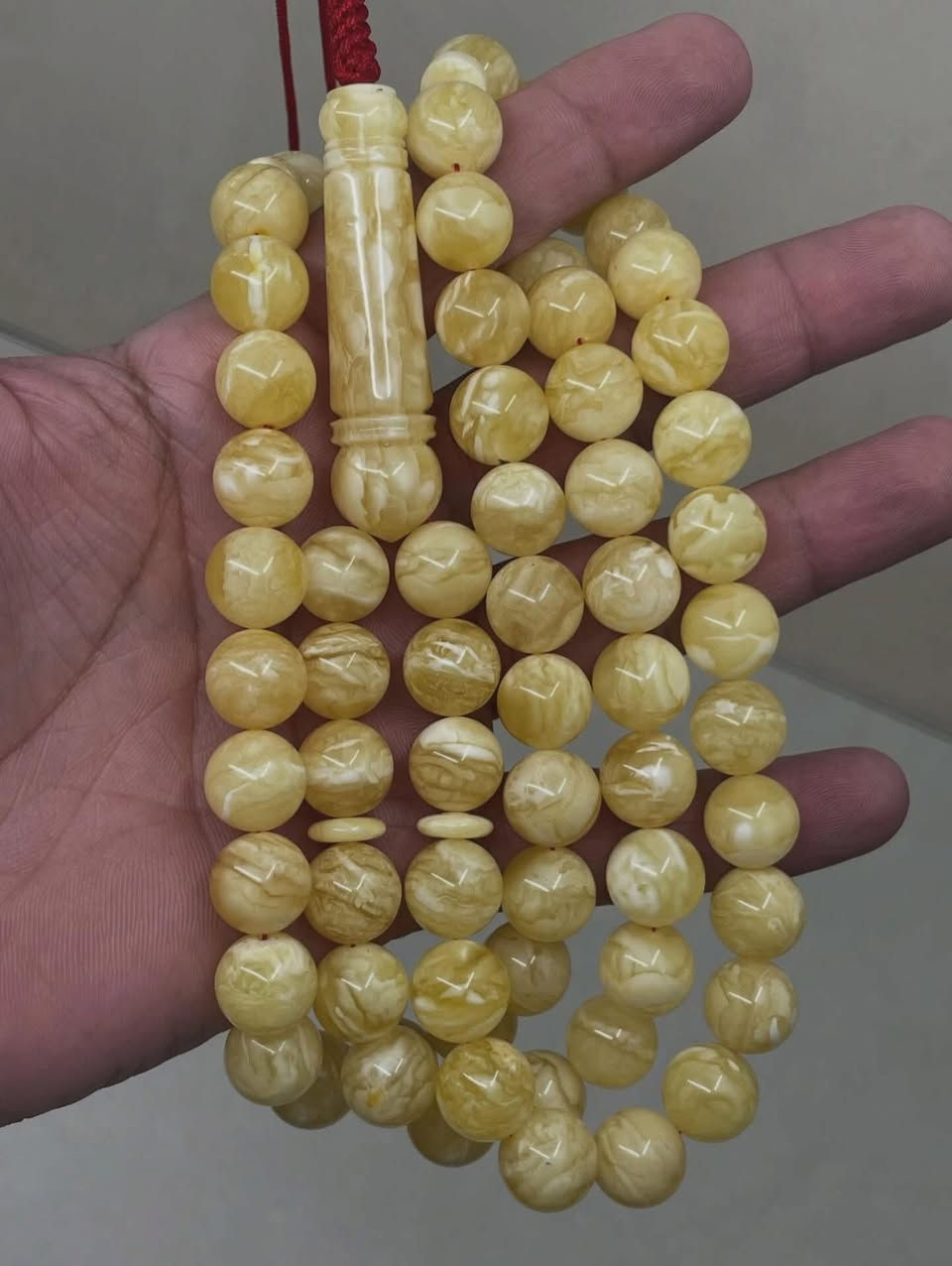 بسم الله…مسباح 📿 كهرب كلينغرادي جبس مشخط تايكر 🐅 من الخامات الصعبة خراطة الخليج . الشاهد قطعة وحدة . دبل فواصل . مسباح ولا غلطة . الوزن 74 غرام . حجم الخرز 12 ملم . عدد الخرز 67 . مسباح سوبر ViP . يوجد توصيل لكل محافظات العراق …


**إذا كنت صاحب هذا الإعلان وتريد حذفه لأي سبب، رجاءا أرسل رسالة إلى الدعم الفني**