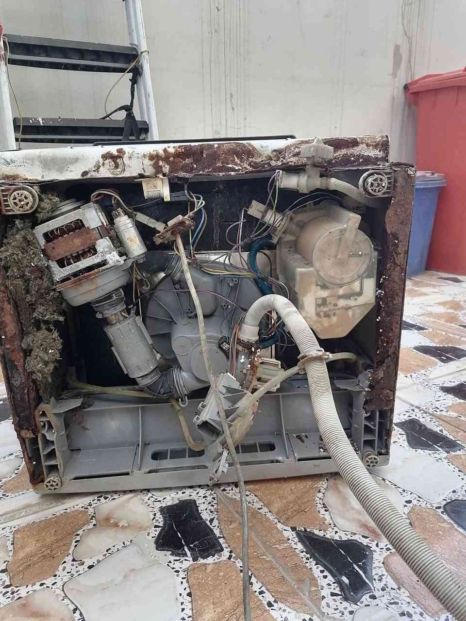 غسالة مواعين Beko متروكه فقط المروحه ماتشتغل كدام العين سعرها 40الف مكاني حي الواسطي 
***********
