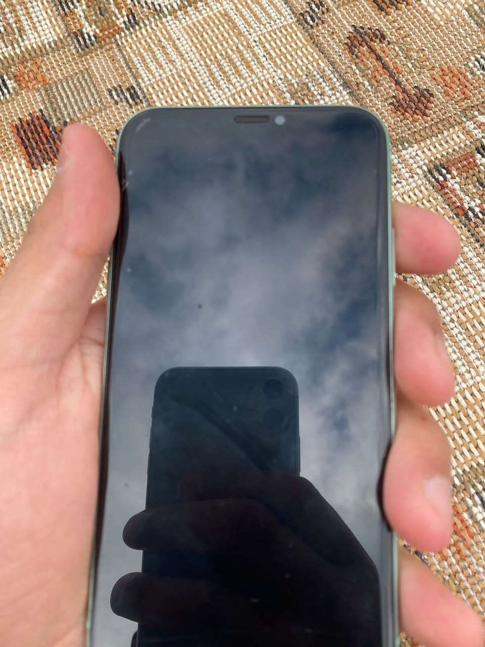 سلام عليكم ايفون 11 عادي بطارية 87 جهاز مامفتوح الذاكرة 128 السعر 250 او بي مجال مكان بغداد ***********
