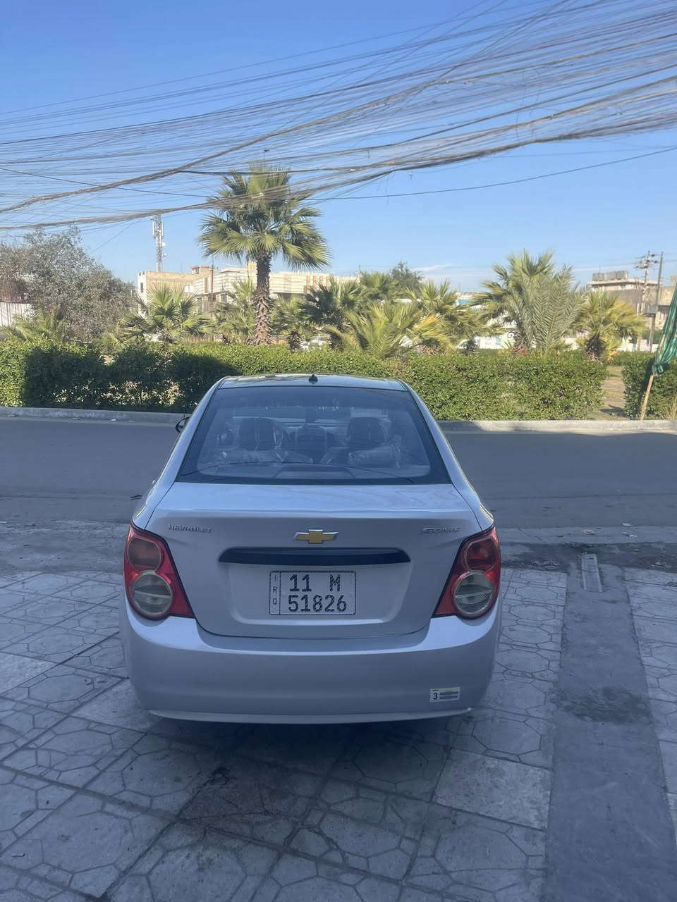 السلام عليكم افيو شوفر ليت سونك موديل 2012 خليج محرك 1800 كير اوتماتيك ميكانيكي 6 نمررقم بغداد بسمي رقم نكليزي سنويا 2027 السياره جاهزه من كل شي كير محرك خير من الله صدر امامي خلفي جديد تخم تاير جديد باتري جديد السياره على وضع الشركه مابيها نقص اي شي بيها جراد ورجع صبغيها فقط كلير بدون معجوان لونها الصلي بدون دواخل بدون ايرباك بدون دواخل السعر( 68 ) وبيها مجال بسيط التصال (***********)ملاحضه السياره احلى من الصور العنوان بغداد الشعب حي التجار
