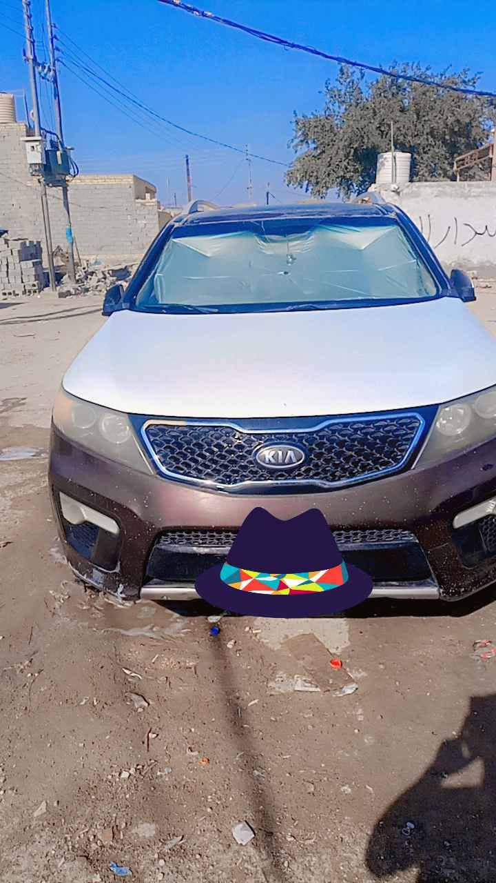 السلام عليكم سورنتو امريكي مديل 12السياره فول .تحكمات بصمه تشغيل وابواب بنوراما قطعتين تبريد 3قطع. 7راكب محرك 6سلندر حادثه سرقه ابواب 2وحاليا جارده السياره بيها نواقص بسيطه رقم انكليزي هزه جديده بسمنه امداور فقط وكاله مانطي مكاني ناصريه .فضليه *********** ناصرية, ذي قار
