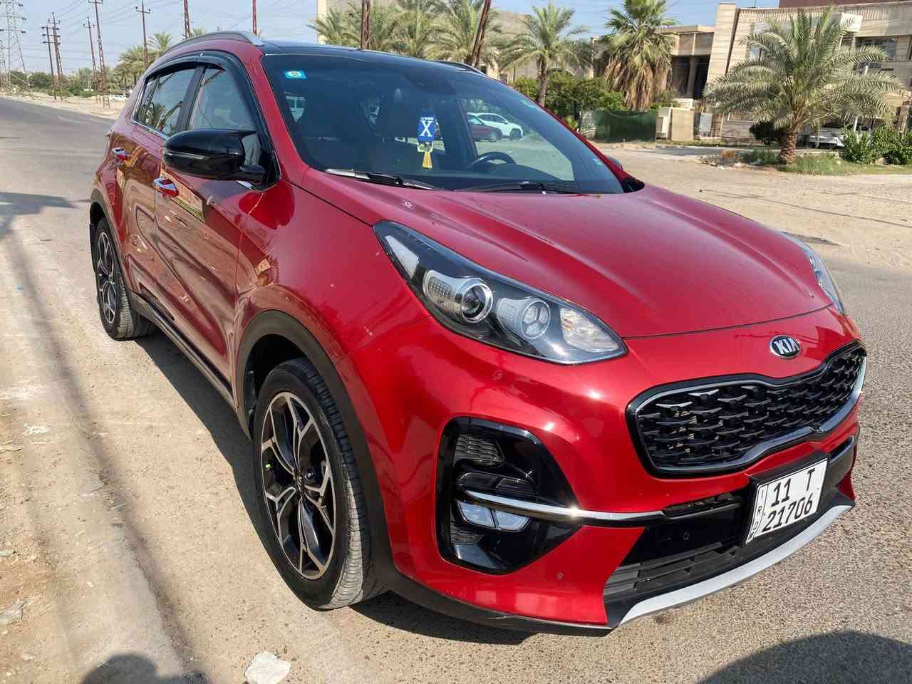 السلام عليكم
سبورتج جيتي لاين 2021 ماشيه 70 الف حقيقي
فووول مواصفات 1/1 كلشي بيها رقم بغداد بأسمي هزه ورقم وسنويه كله جديد كير محرك كفاله 
والسياره كفاله فقط بكد الصبع تكحيل فوك الهلال مال جاملغ الخلفي سيارع مال بيت 
سعرها 217 وبيها مجال الشراي يتصل وبالخدمه
مكاني بغداد الغزالية‏‪***********‬‏
