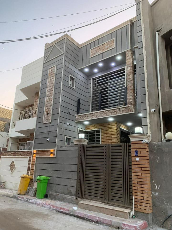 100م
حي الصحة مقابل كوفي مارينا 
واجهة 6.50
نزال 15.50
طابقين وبيتونه
غرفتين نوم ماستر 
4 مجموعة صحيه 
استقبال 5.50*3.75
مطبخ 4*2.25
هول 6*4
منور وحديقة داخلية 3م فلات 
غرفة نوم 5.50*6
غرفة نوم 4*3.5
باقي التفاصيل واتساب موجود
***********
