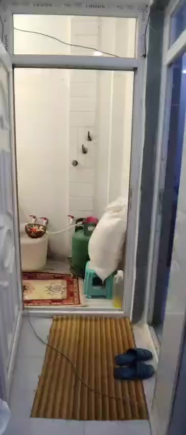 دار للبيع في محلة العروبة طابقين
160متر البناء 2024 فول وموقع ممتاز
الطابق الأول /هول استقبال مطبخ صالة ومجمع درج وغرفتين نوم وياها سويت حمام وتواليت +حمام داخلي
الطابق الثاني /غرفتين نوم وصحيات وصالة بالإضافة إلى گراج سيارة
#السعر 115.. وبي مجال بسيط
للاستفسار الاتصال على الرقم التالي او واتساب او مراسله الصفحة الرئيسية
*********** بي واتساب
***********
