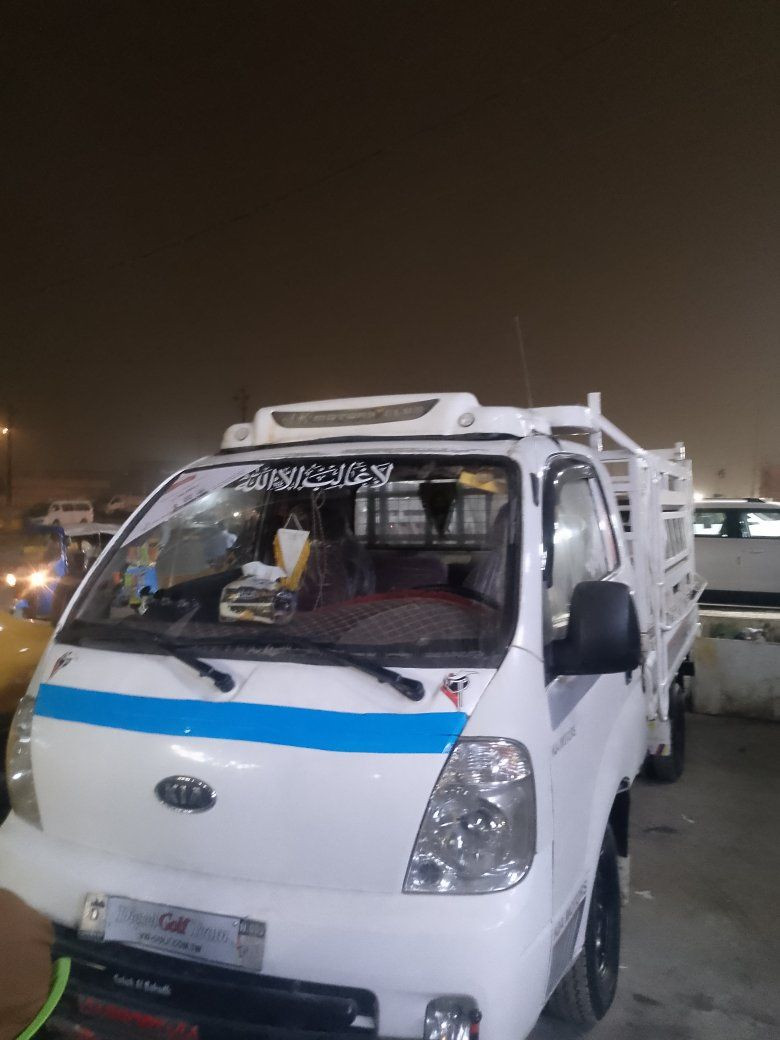 السلام عليكم كيا 2009كير مكينة تخم تاير صدر جديد تحويل ثاني يوم رقم انكليزي مكفولة من الضربة فقط صبغ بل دوسات السعر ٨٨  مدينة الصدر ***********
