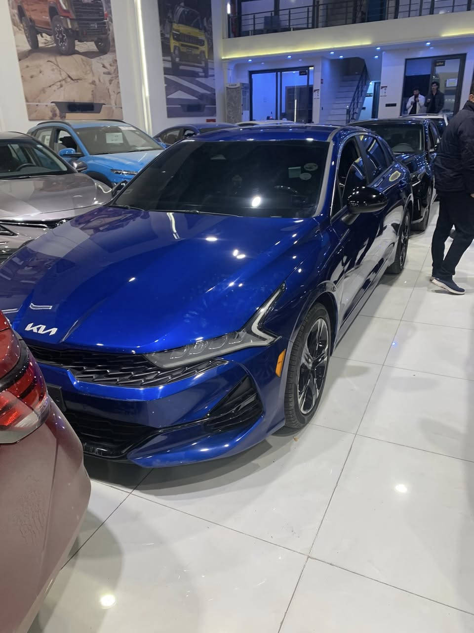 السلام عليكم k5 موديل 2024امريكي رقم أربيل هسه ترقمت سياره بدون دواخل حادثه جاملغ شبر ايمن وجاملغ خلفي صبغ بدون حادث ماشيه 40 الف فول عده الفتحه سياره خير من الله بعدهه جديد تراي زيرو مكان بغداد بلديات سياره ب سمي ترقمت سعر 182 وبيهه مجال واتساب  ***********
