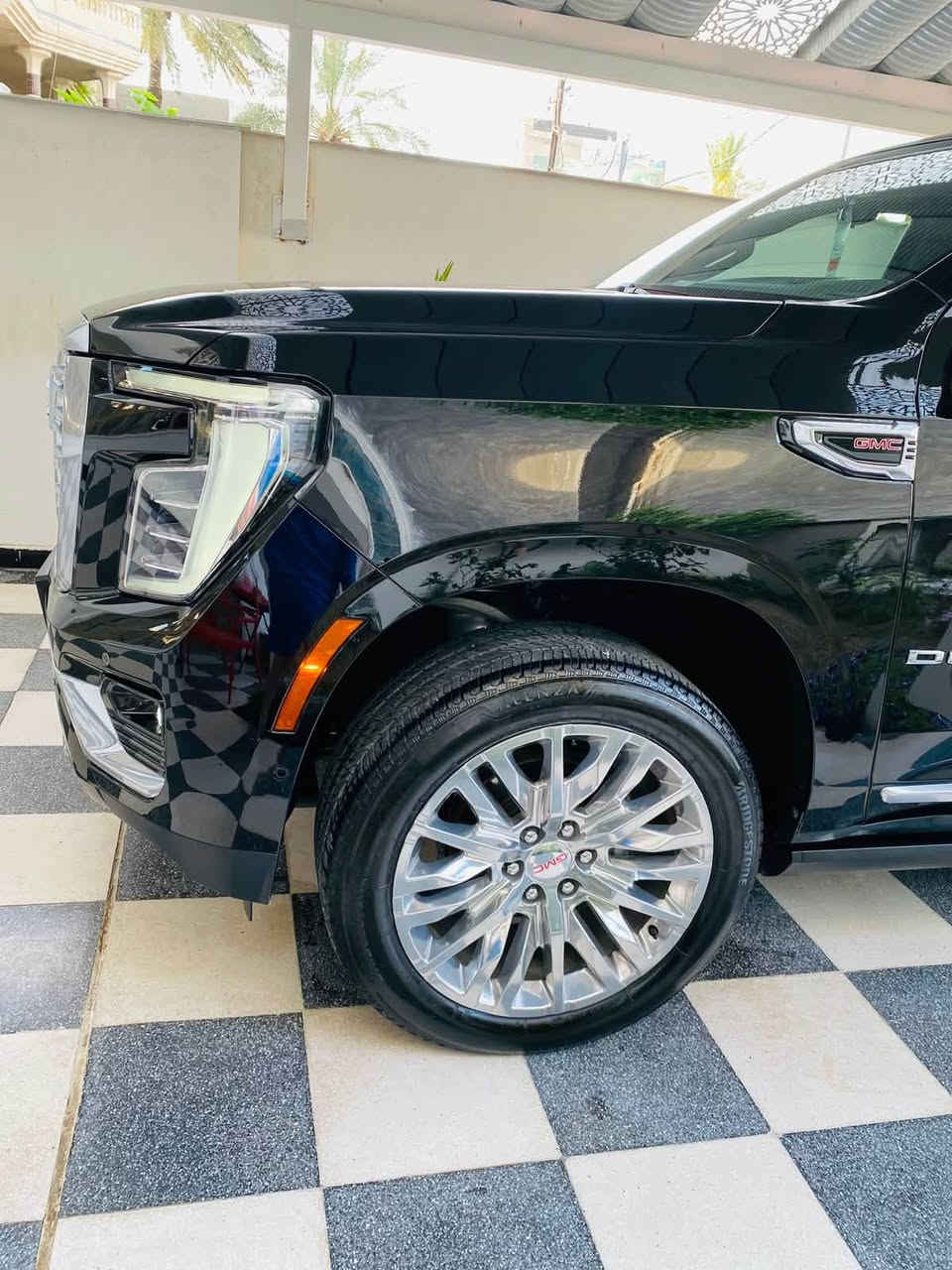 السلام عليكم
بعد التحية والتقدير 

للبيع يوكن دينالي Vip
‏GMC YUKON DENALI 2025
  وكالة المنصور  كفاله عامه من كل شي 
السيارة  بحالة الوكالة رقم بغداد ماشية 21 الف كيلو مغلفة ppf كامل ب 2000 $ 
مواصفات الدينالي المعروفة فول vip

 المــــــواصـــــفــــات :

- محرك V8 6200cc 
- شاشات خلفية مع hdmi
- تبريد ٣ قطع
- وايرلس كاربلاي
- مراية كامرة
- كامرات 360 درجة
- حساسات امامية خلفية
- تشغيل واطفاء اوتو
- ثلاجة توصل درجة حرارة سالب ٥
- رادار
- نضام المحافضة على المسار
- بلك كهرباء
- فور ويل وتو ويل تتحكم بي
- جكات
- هاندبريك كهربائي
- شاشة عرض معلومات على الجامة
- ستيرن كهرباء
- نقطة عمياء
- نضام مراقبة الدسكات
- نضام مراقبة فلتر الهواء
- بانوراما
- مستشعر كشنات خلفية
- كشنات vip منفصلة
- تصعيد وتنزيل كراسي الصف الثالث كهرباء
- كشنات تدفئة+تبريد
- كشنات خلفية تدفئة
- ستيرن تدفئة
- تشغيل عن بعد
- خزن وضعية الكراسي للسائق
- منافذ تايب سي امامي وخلفي وصف الثالث
- كشنات الوسط تنطوي كهربائي ويدوي
- نضام فتح الصندوق بواسطة القدم

السعر 768 وبيها مجال 

مكان السيارة بغداد 

***********
***********
