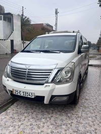 للبيع استاركس موديل 2014  بانزين نص فان  محرك وكير شرط مامفتوح  077324...